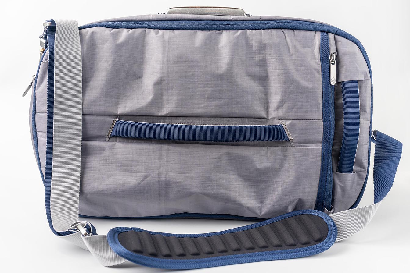 /cdn/shop/files/offsite-Haze-Gray-Work-to-Water-Bag-Back-View-1768937805_1344.jpg