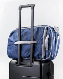 /cdn/shop/files/offsite-ocean-work-to-water-bag-luggage-pass-through-1768937386_220.jpg