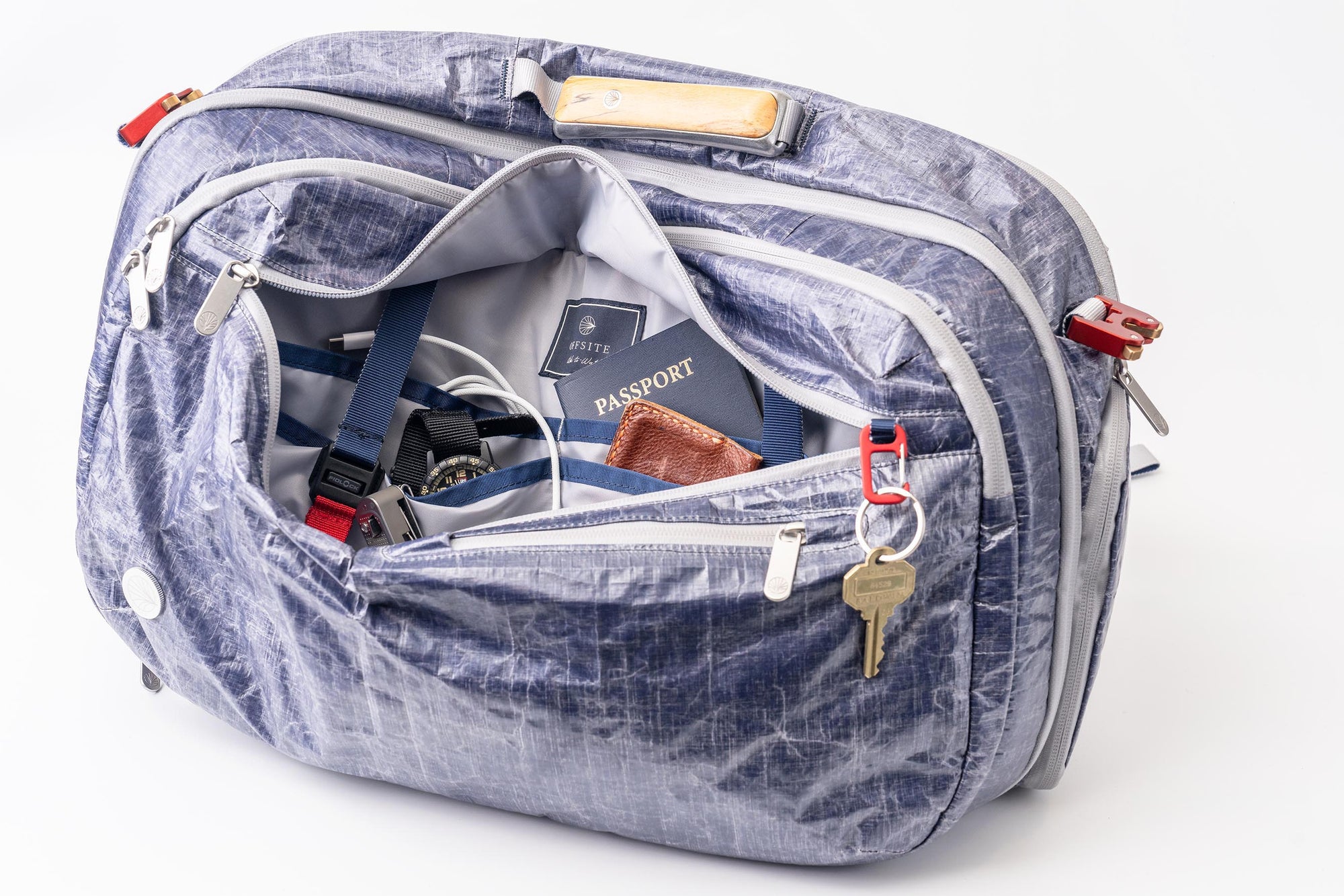 /cdn/shop/files/offsite-whitecap-work-to-water-bag-interior-organization-1768937195_2000.jpg