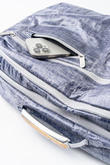/cdn/shop/files/offsite-whitecap-work-to-water-bag-quick-access-phone-pocket-1768936996_220.jpg